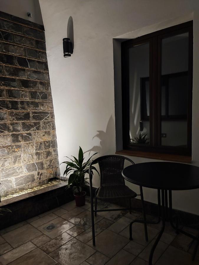Appartement La Medina Baja à Setenil De Las Bodegas Extérieur photo